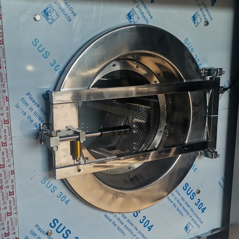 
		XGQ-100大型洗衣機,讓洗衣變得更便捷
		(圖3)