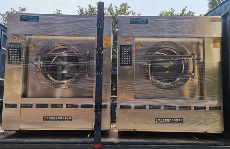 
		客戶(hù)采購(gòu)的2臺(tái)100公斤洗衣機(jī)裝車(chē)發(fā)貨
		(圖4)