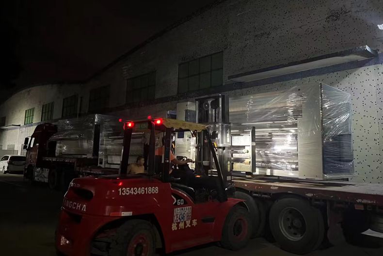 
		溫州客戶六輥高速燙平線
		(圖6)