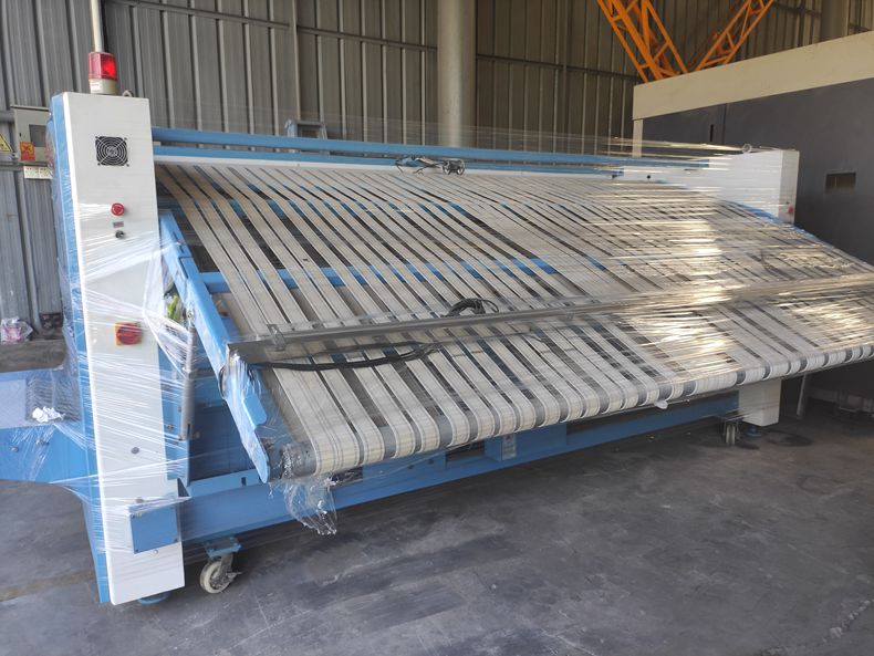 
		折疊機在洗衣房中主要作用是什么？
		